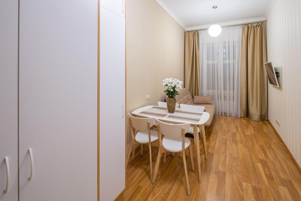 Apartment On Svobody Avenue 25 Львов Экстерьер фото