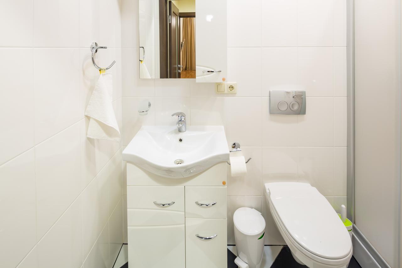 Apartment On Svobody Avenue 25 Львов Экстерьер фото